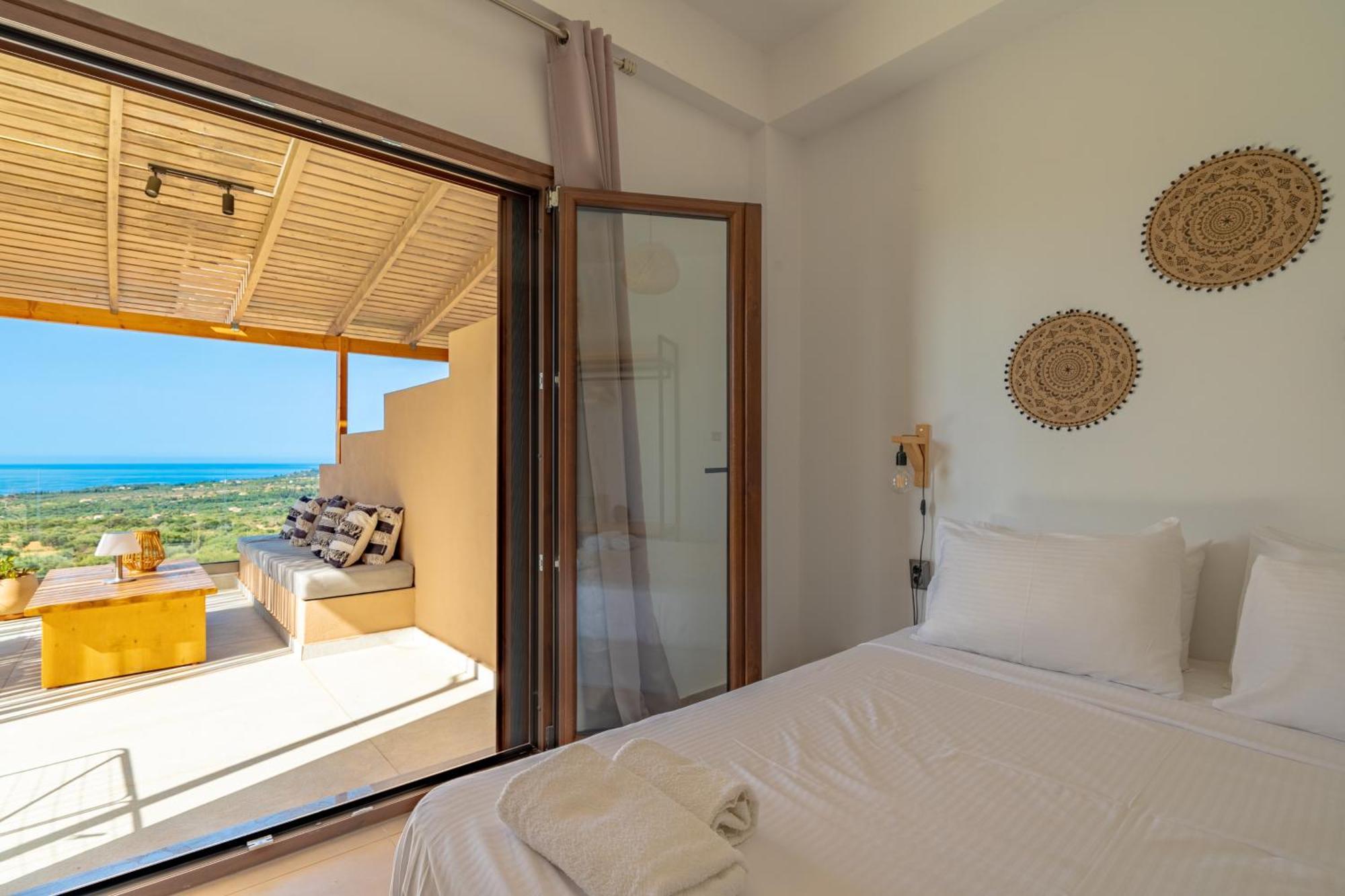 Hilltop At Kefalonia Aparthotel
