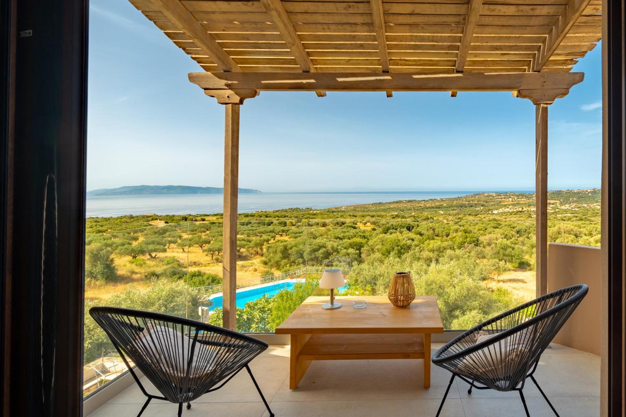 Hilltop At Kefalonia Angon